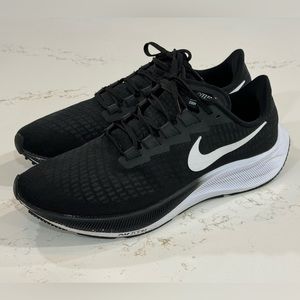 Size 12 - Nike Air Zoom Pegasus 37 Black White 2020 - BQ9646-002